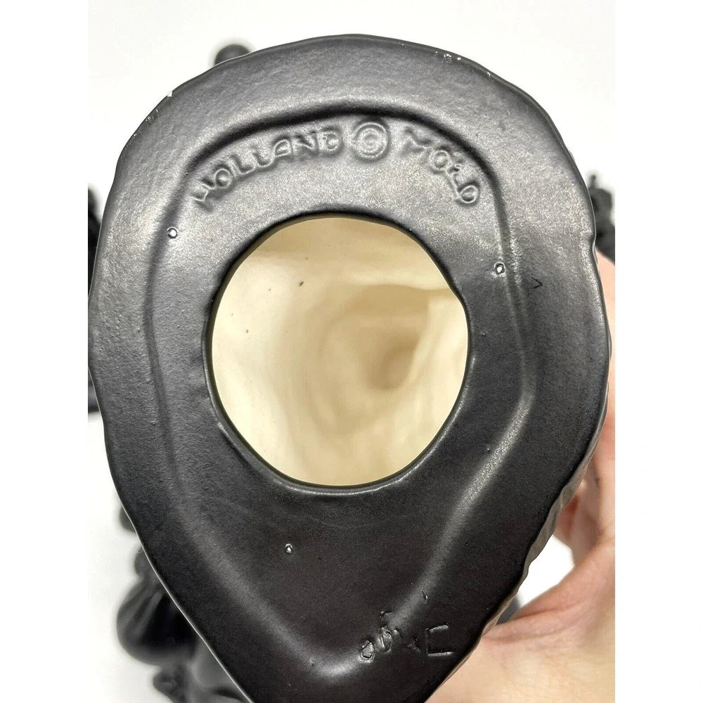 N/A black ceramic